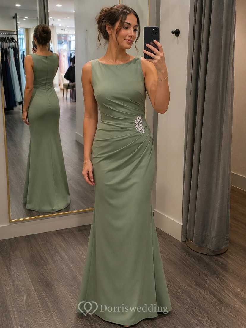 Cap-sleeved Bateau-neck Satin Gown With Beadings view 8