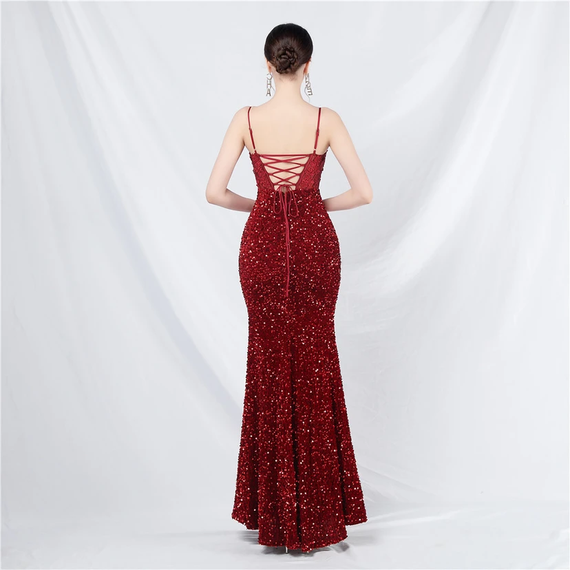 Vestido de noche pesado, estilo palacio, chaleco con diseño de espina de pescado, cintura con bordado de diamantes, flores, hombros descubiertos y tirantes. Vestido de alta gama. view 6