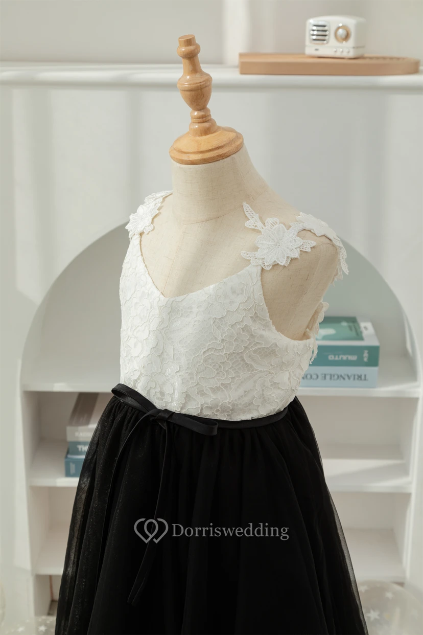 Lace Black and White Short A-line Tulle Flowergirl Dress view 5