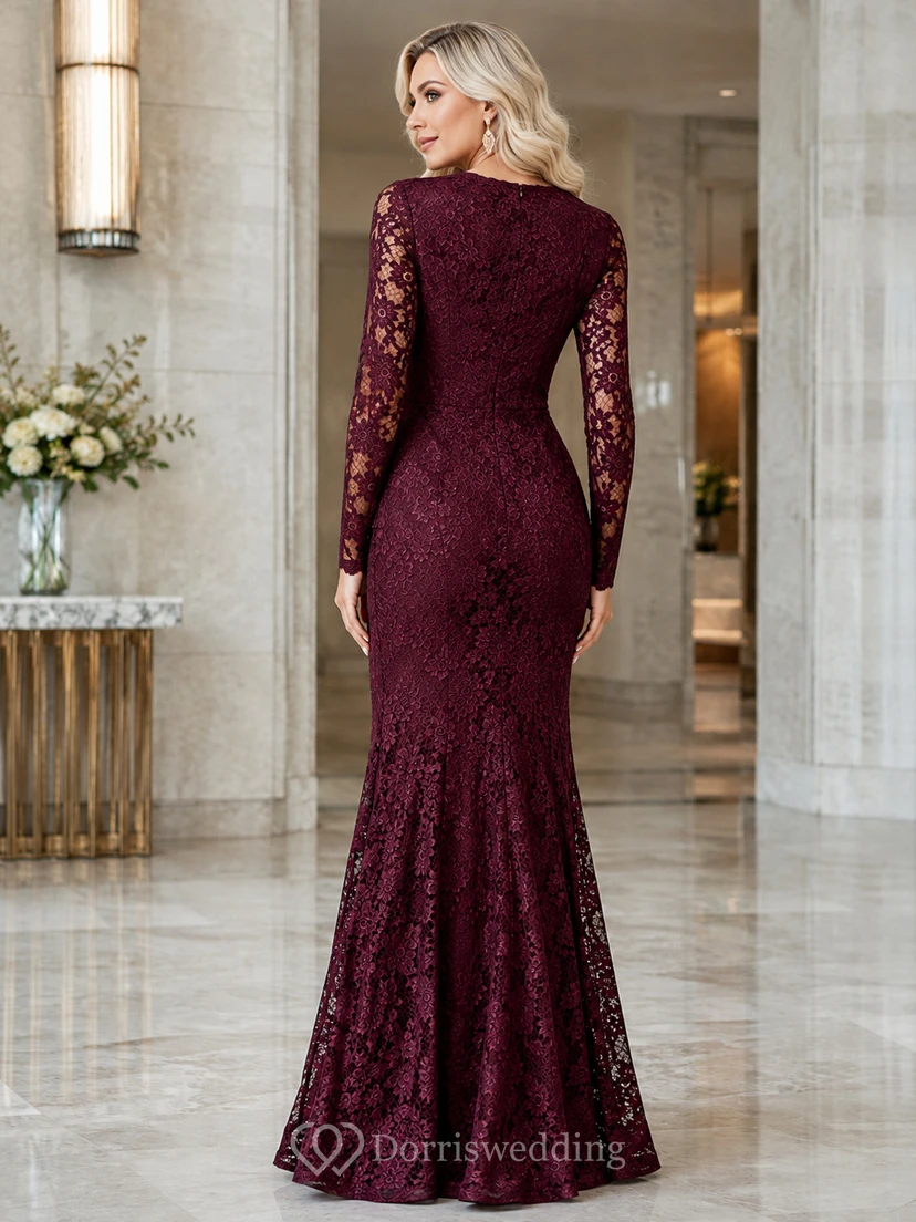 Elegantes, burgunderrotes Meerjungfrauen-Kleid mit V-Ausschnitt, Illusionsärmeln und Spitze – perfekt für reife Mütter. view 2
