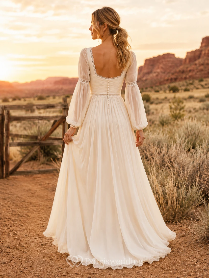 Robe de mariée bohème western en mousseline, coupe trapèze, col carré, manches longues, style champêtre view 2
