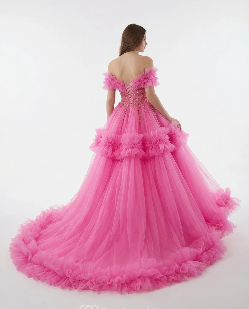 Pinkes Quinceañera-Ballkleid, schulterfrei, mit floralem Rüschenbesatz und Tüll view 2