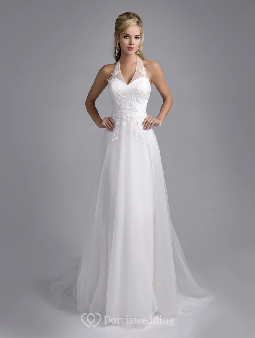 Robe de mariée dos nu en tulle, coupe trapèze, ornée d'appliqués de dentelle