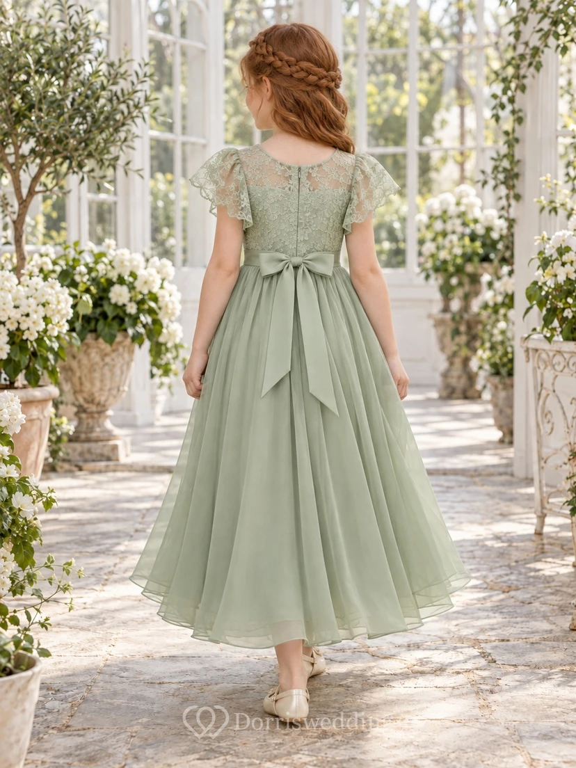 Vestido de niña de flores de corte A, de gasa, con estampado floral verde salvia, mangas con volantes y lazo en la espalda, hasta la rodilla. view 2