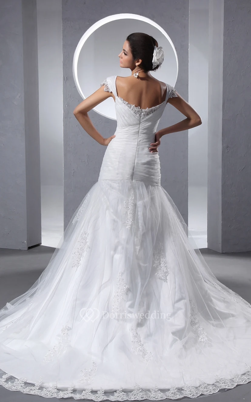 Robe trapèze à fronces croisées de style Queen Anne avec superposition de tulle view 6