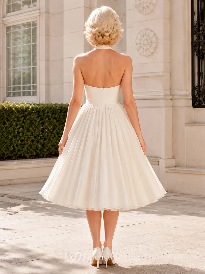 Elfenbeinfarbenes, ärmelloses Vintage-Cocktailkleid aus Satin mit Neckholder, V-Ausschnitt und Falten in A-Linie und Teelänge view 2