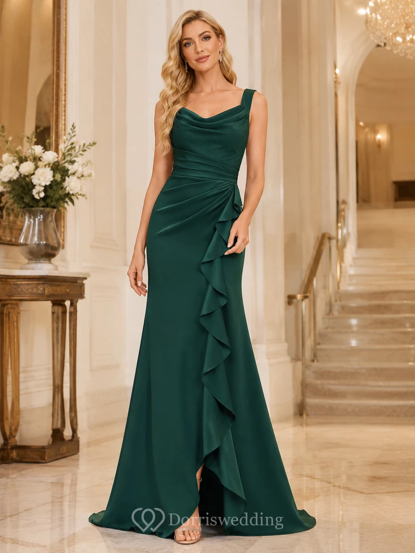 Vestido de noche verde oscuro con escote en V y volantes en cascada