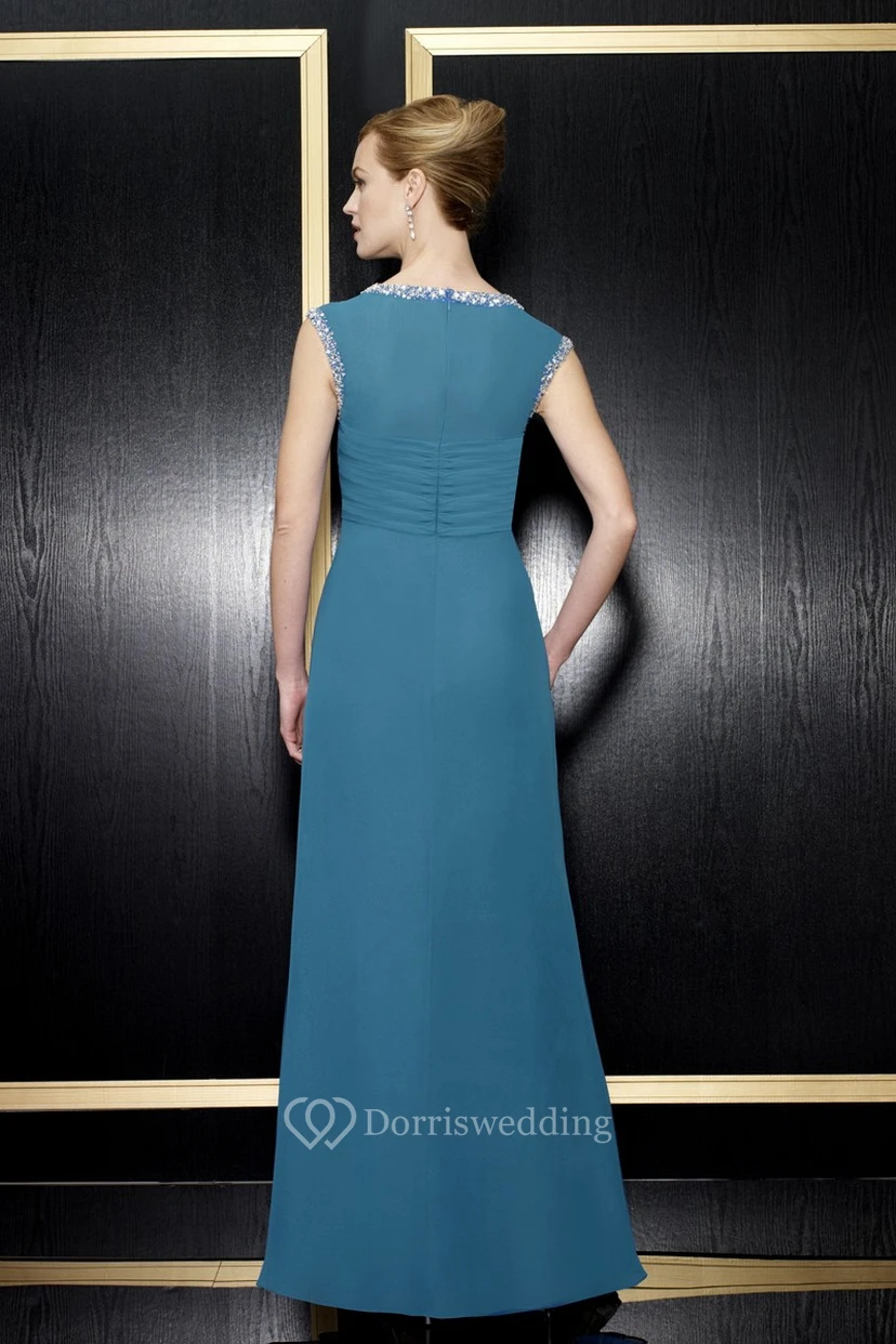 Vestido formal de gasa estilo Reina Ana, corte A, largo hasta el suelo, con detalle cruzado, cremallera en la espalda y pedrería. view 2