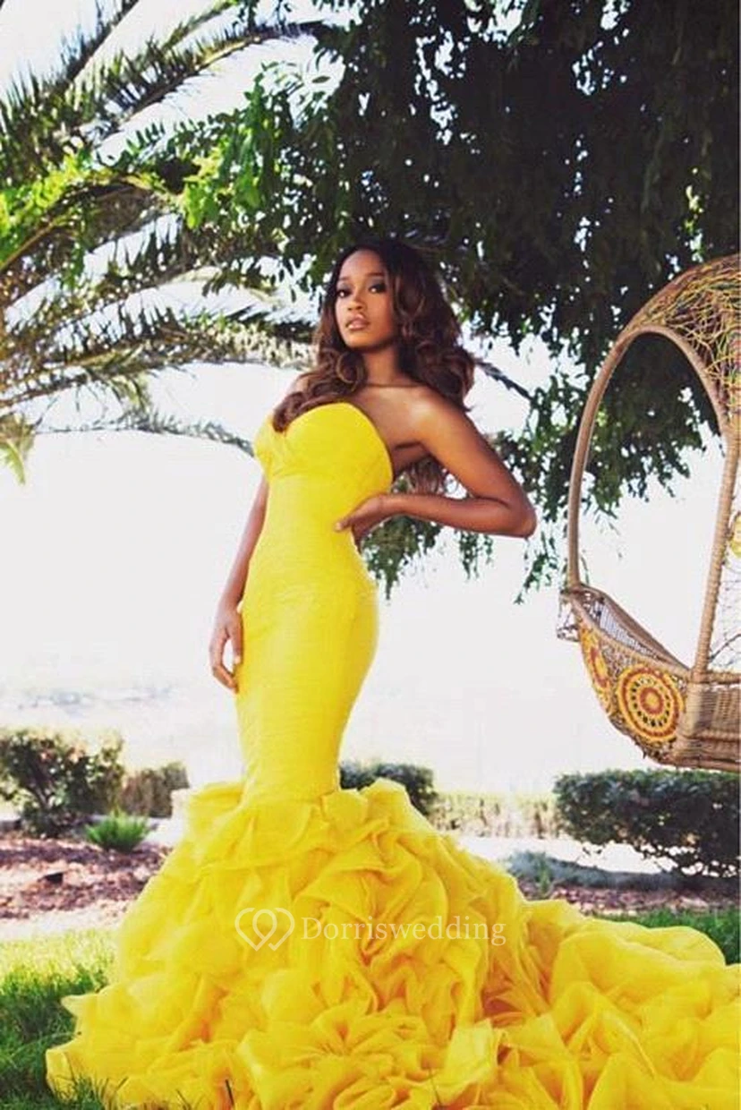Gorgeous Sweetheart Yellow Prom Dresses Mermaid With Train view 2
