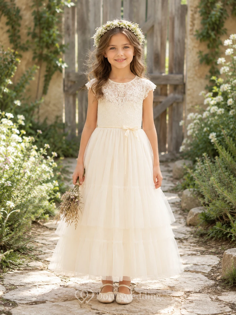 Boho-Blumenmädchenkleid aus Spitze und Tüll