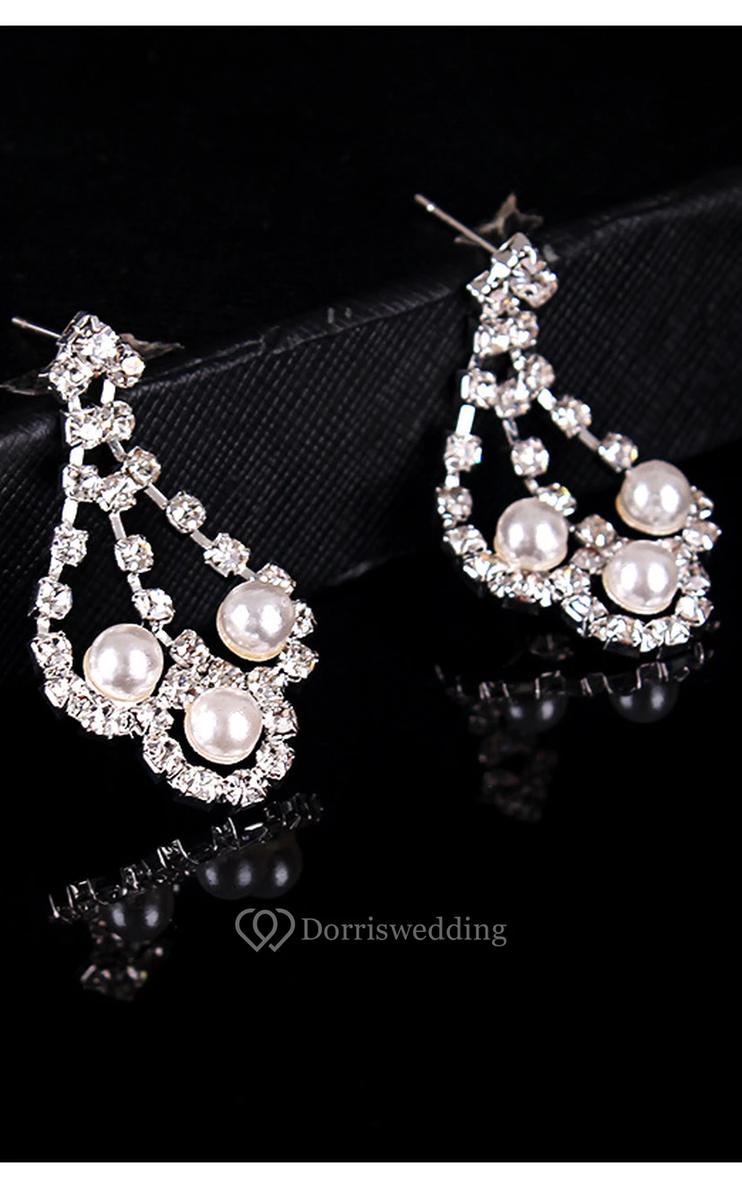 Elegant Bridal Rhinestone and Pearl Necklace and Earrings Jewelry Set view 2