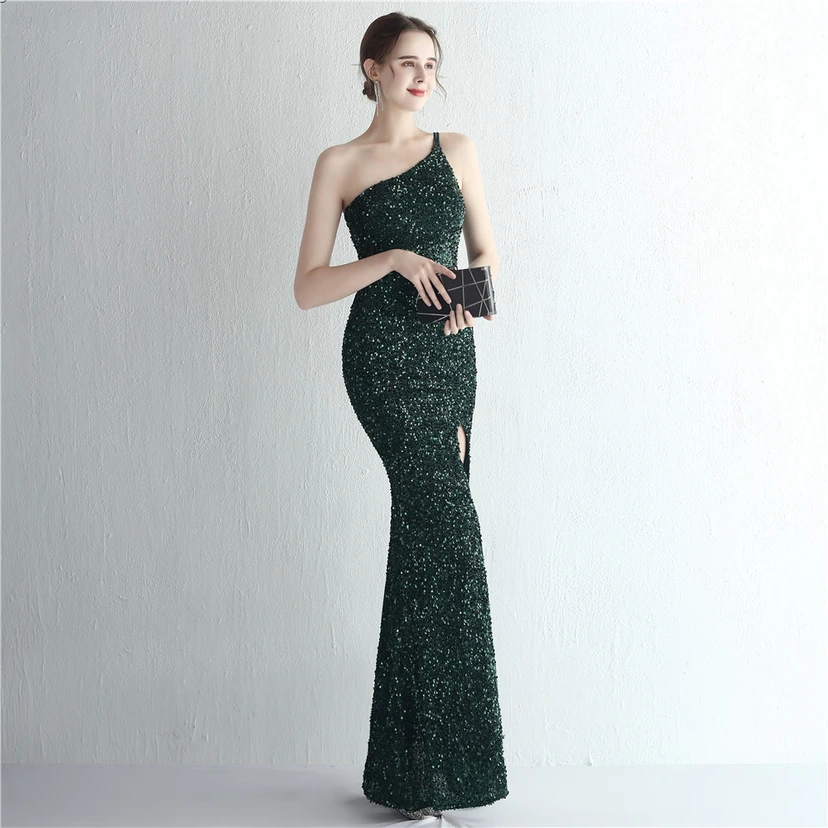Handgefertigter Paillettenrock mit One-Shoulder-Schnitt, elegant für festliche Anlässe und Galas, mit Schlitz und Meerjungfrauenschnitt. view 14