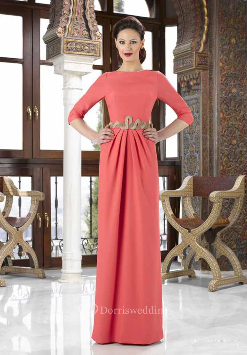 3-4 Ärmel, Chiffonkleid mit Schmuckbesatz, Rundhalsausschnitt und 3-4 Ärmeln für die Mutter der Braut