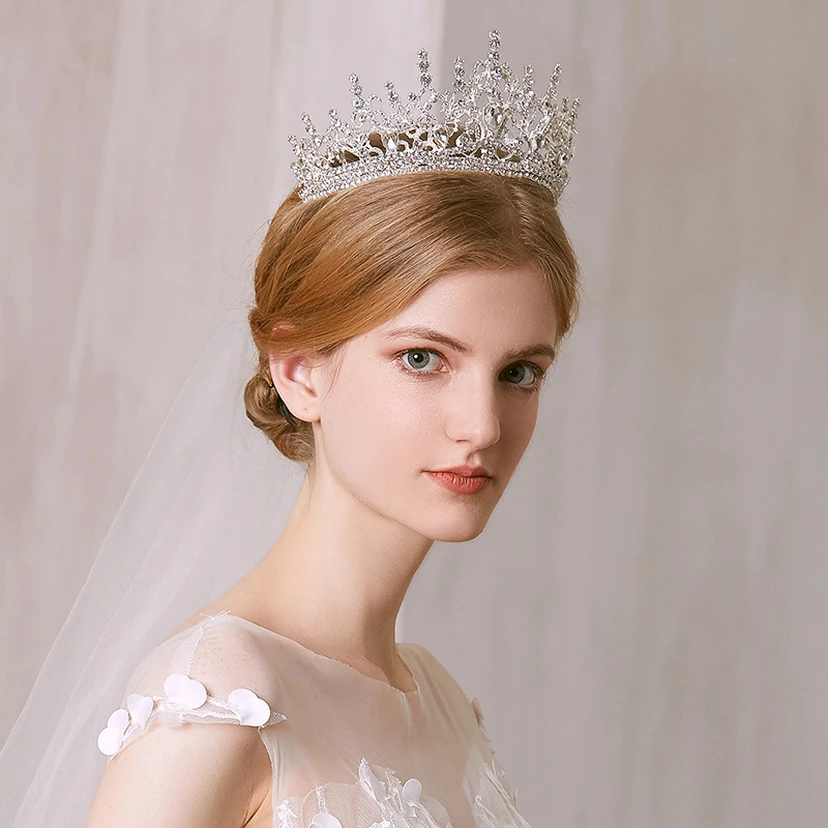 Princess Style Rhinestone Crown view 3