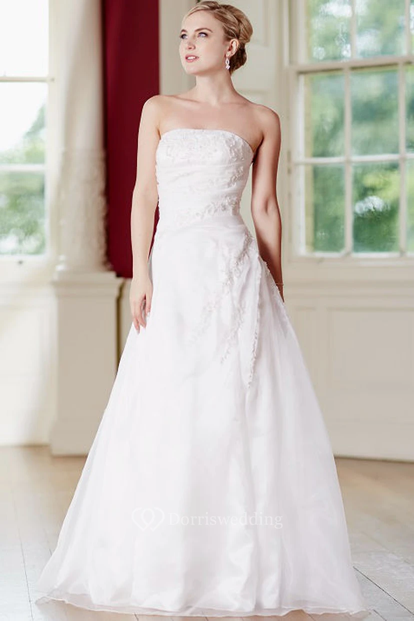 A-Linien-Brautkleid aus Satin, bodenlang, appliziert, trägerlos, ärmellos, mit Schnürung am Rücken und seitlicher Drapierung