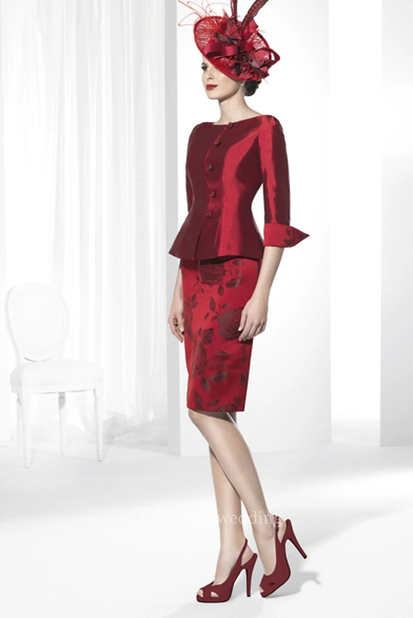 Robe de bal en satin à manches courtes et longueur genou