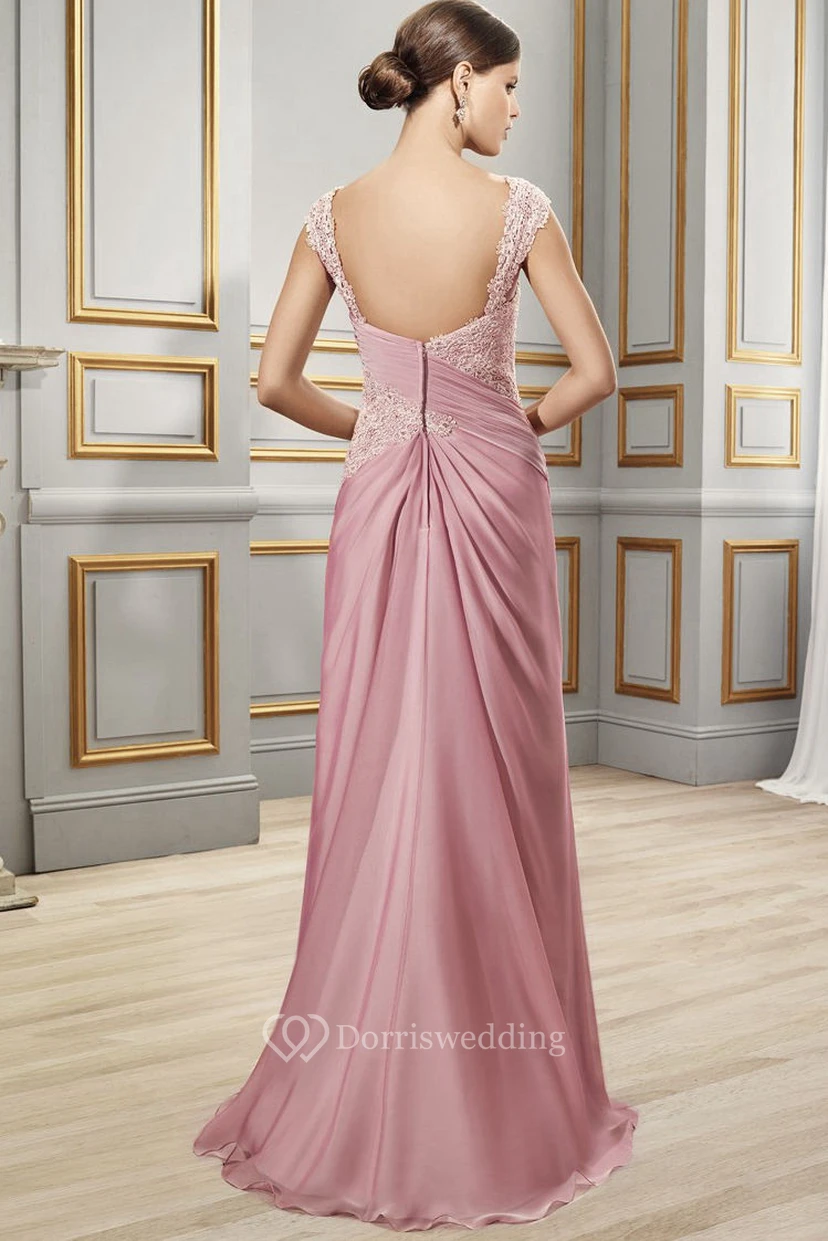 Vestido formal de gasa satinada estilo Reina Ana, largo hasta el suelo, fruncido, con apliques y drapeado. view 2