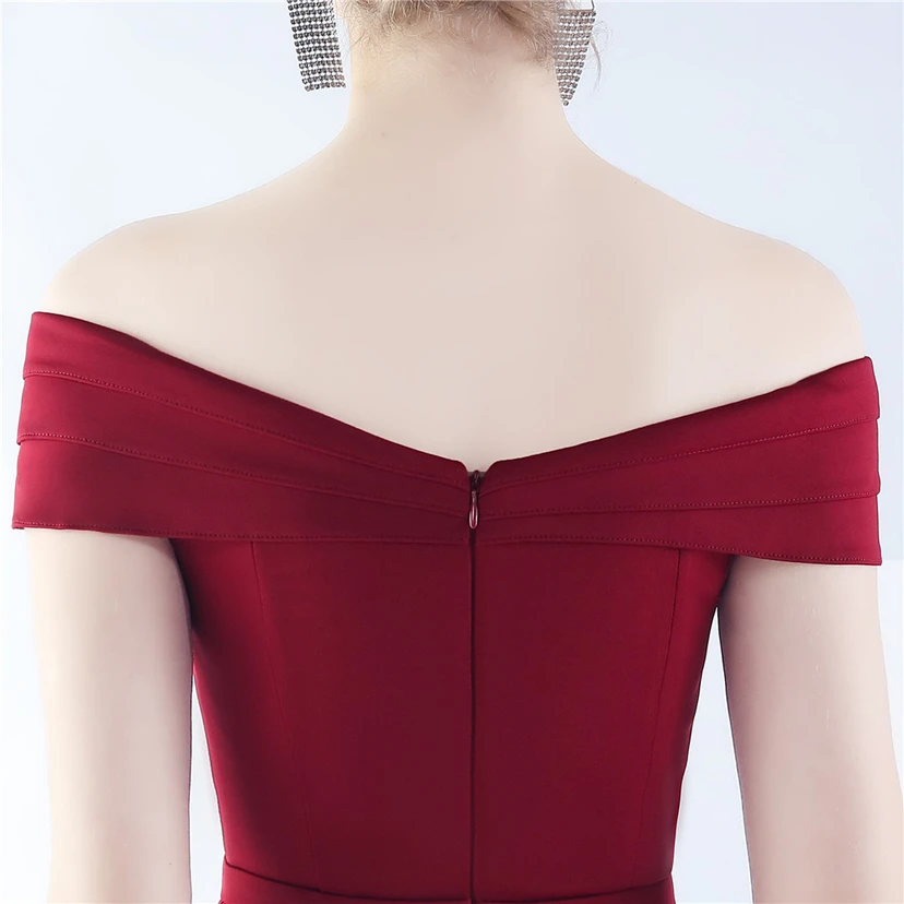 Klassisches langes Abendkleid aus Satin mit One-Shoulder-Ausschnitt view 16
