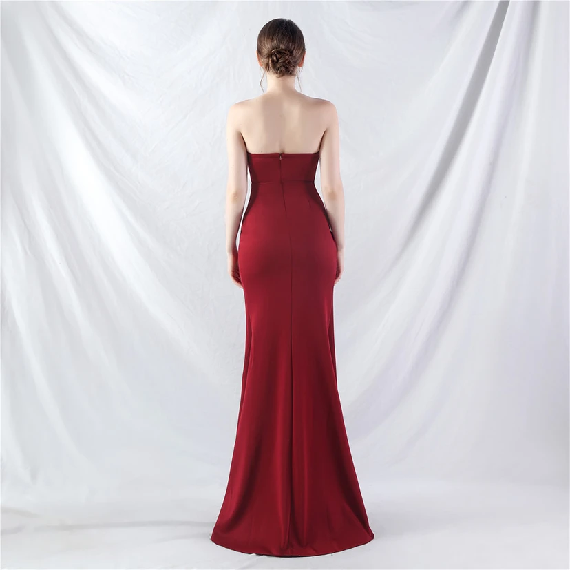 Vestido de noche de alta gama con cintura de espiga, elaborado con cuentas y forma elaborada. view 24