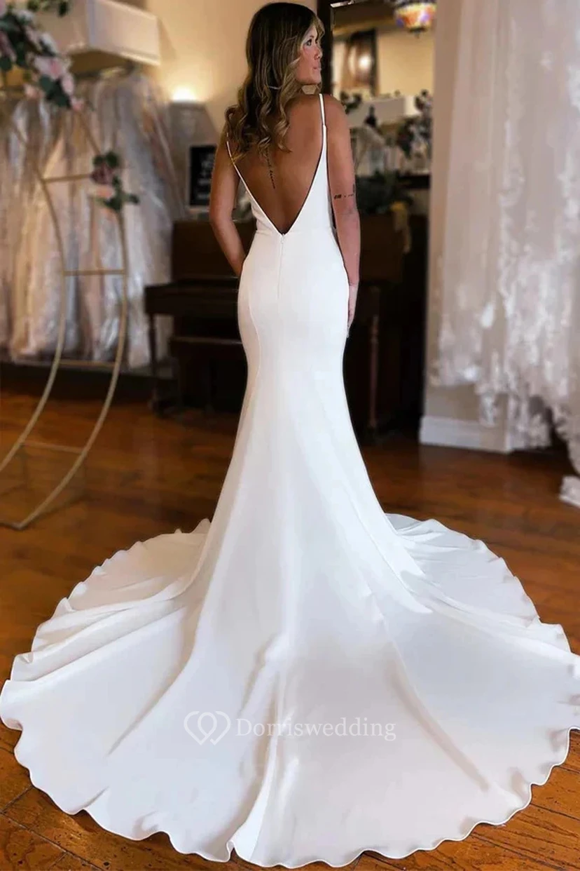 Robe de mariée sirène décontractée sans manches à col en V et effet illusion view 2