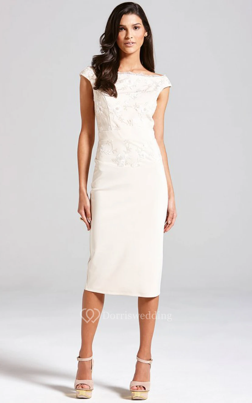 Cap-Sleeved Magnificent Sheath With Lace Bodice view 4