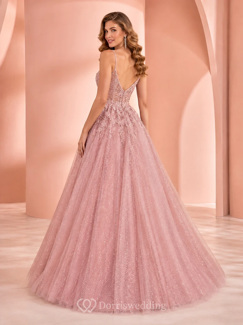 Prinzessinnen-Ballkleid in Altrosa mit Spaghettiträgern, V-Ausschnitt, Spitze und Knöpfen view 2