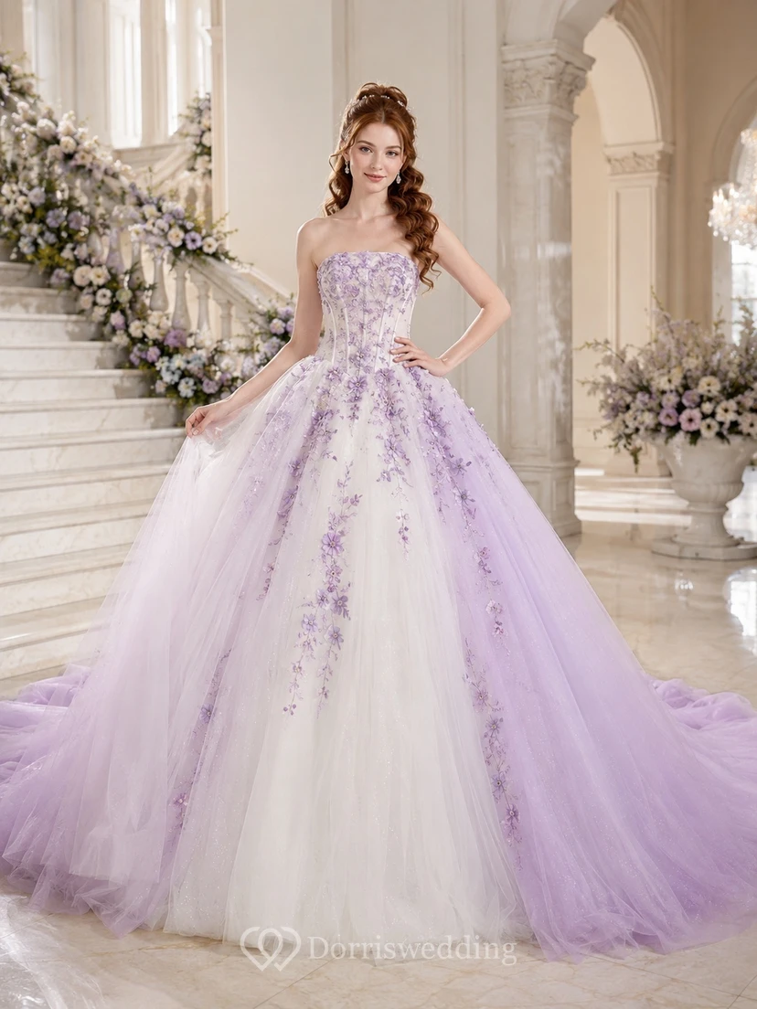 Lavendelfarbenes Ombré-Ballkleid aus Tüll, trägerlos, ärmellos, Kathedralenschleppe