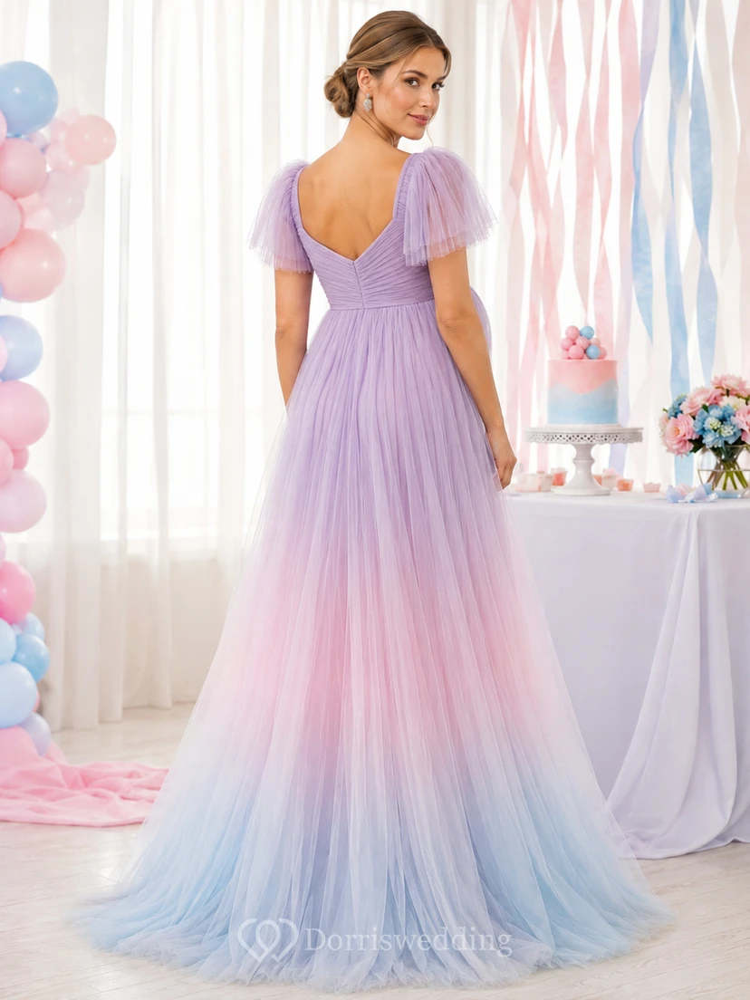 Robe de grossesse longue en tulle dégradé rose lavande et bleu, décolleté cœur, pour révélation du sexe du bébé view 2