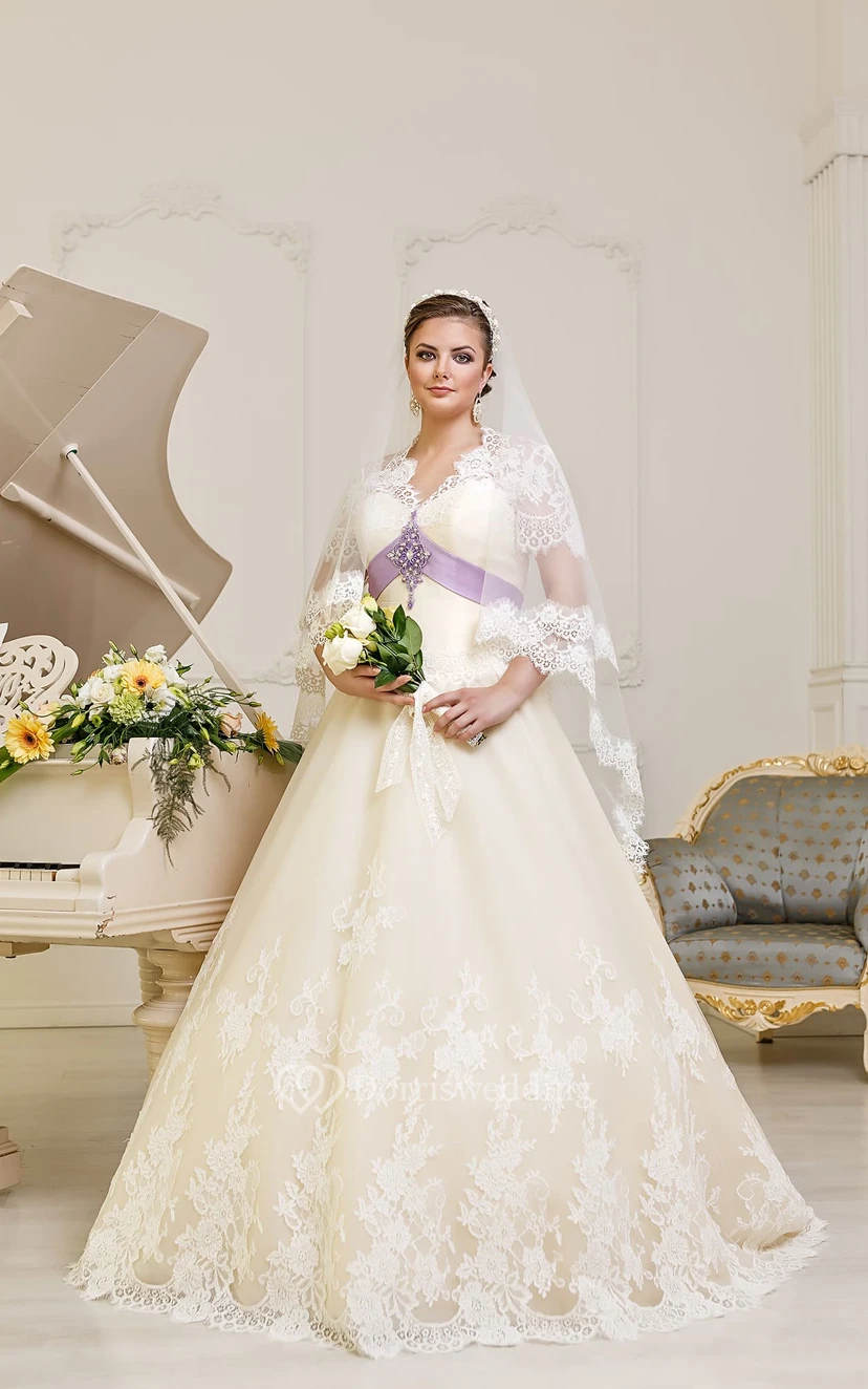 A-Line Floor-Length V-Neck Cap-Sleeve Corset-Back Lace Dress With Beading And Sash view 3