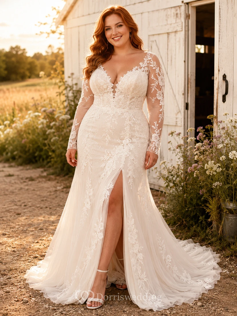 Vestido de novia de encaje estilo sirena con escote en V, manga larga, cola y abertura.