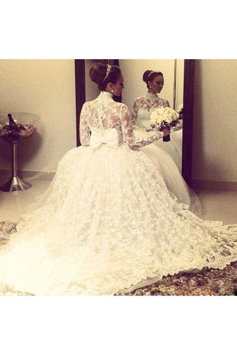 Vestido de novia de encaje con cuello alto, corte en A, estilo princesa modesta, apliques y mangas largas view 5