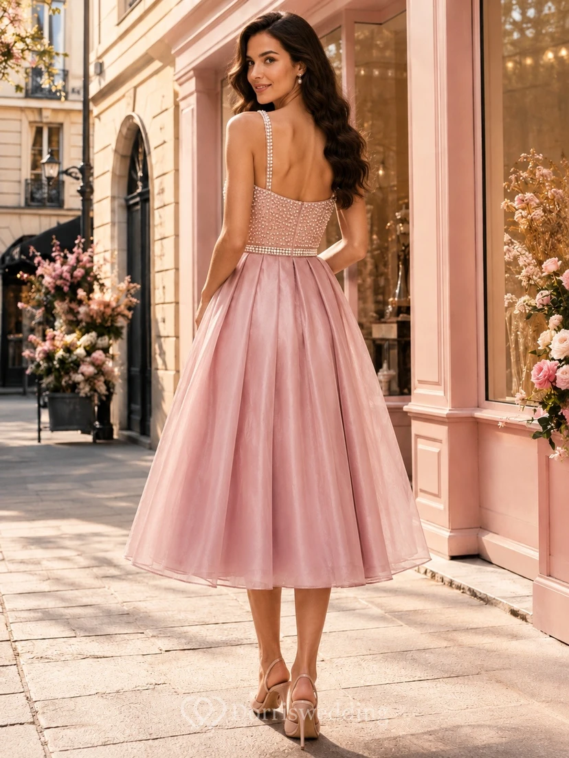 Teelanges Cocktailkleid aus perlmuttrosa Tüll mit Perlenbesatz und eckigem Ausschnitt view 2