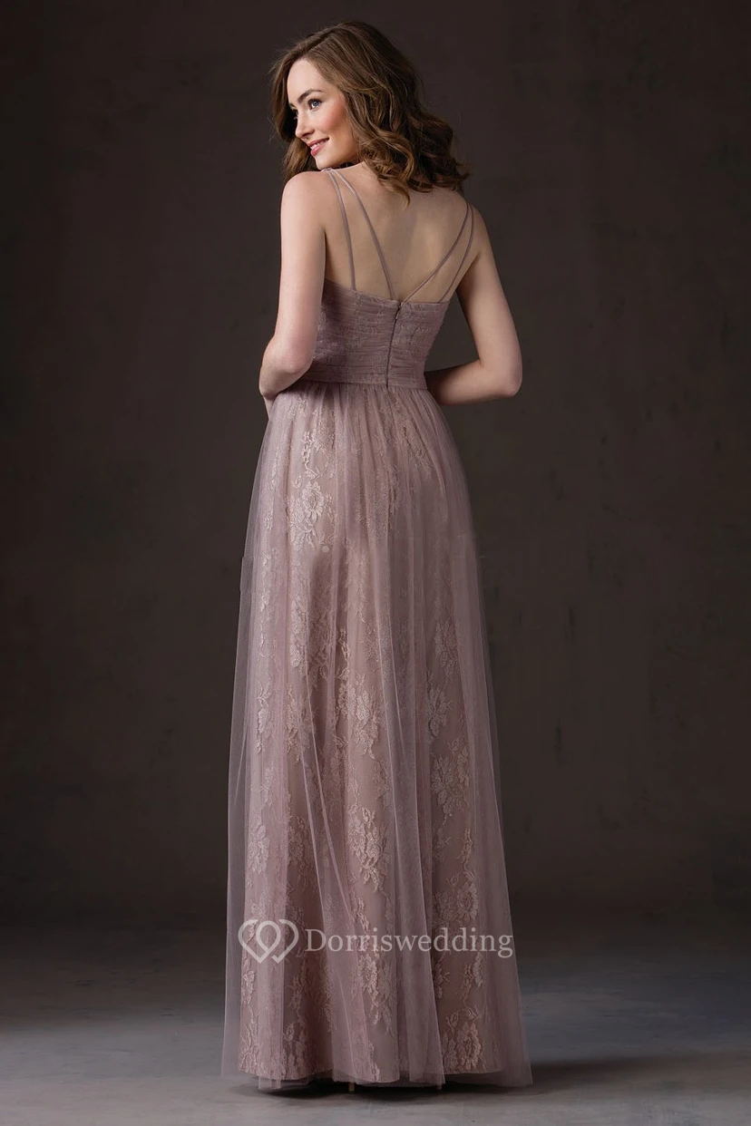 Robe de demoiselle d'honneur sans manches à col en V et coupe trapèze, ornée de tulle et de plis view 2