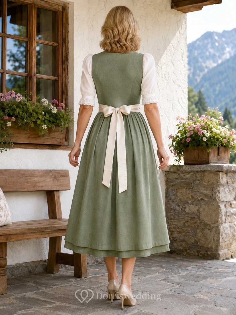 Vintage-Dirndlkleid im Landhausstil für ältere Bräute mit eckigem Ausschnitt und Teelänge view 2