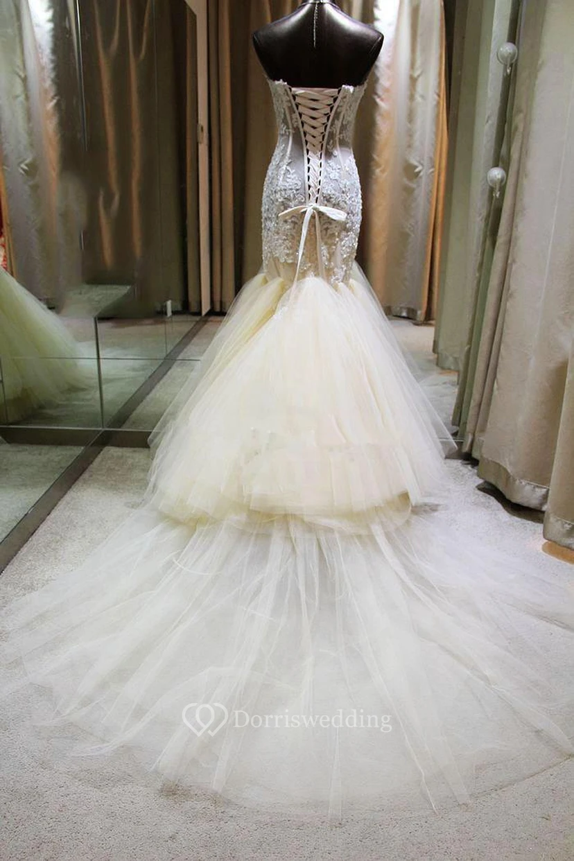Sexy Sweetheart Lace Appliques Mermaid Wedding Dresses Tulle Floor Length view 2