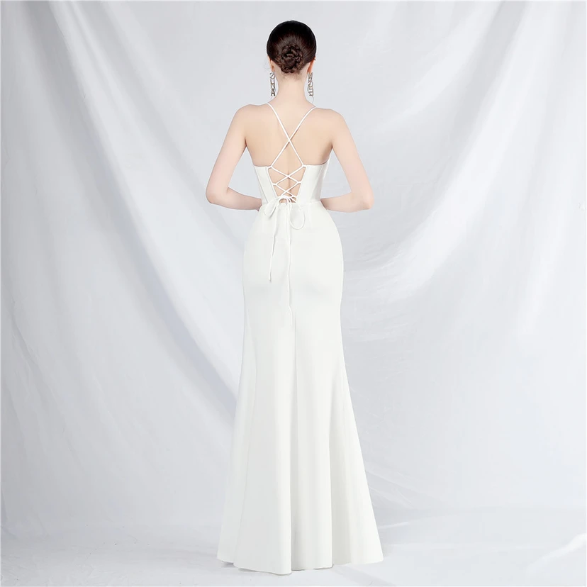 Robe de soirée haut de gamme Palace Fishbone Vest, bustier orné de perles et bretelles. view 7