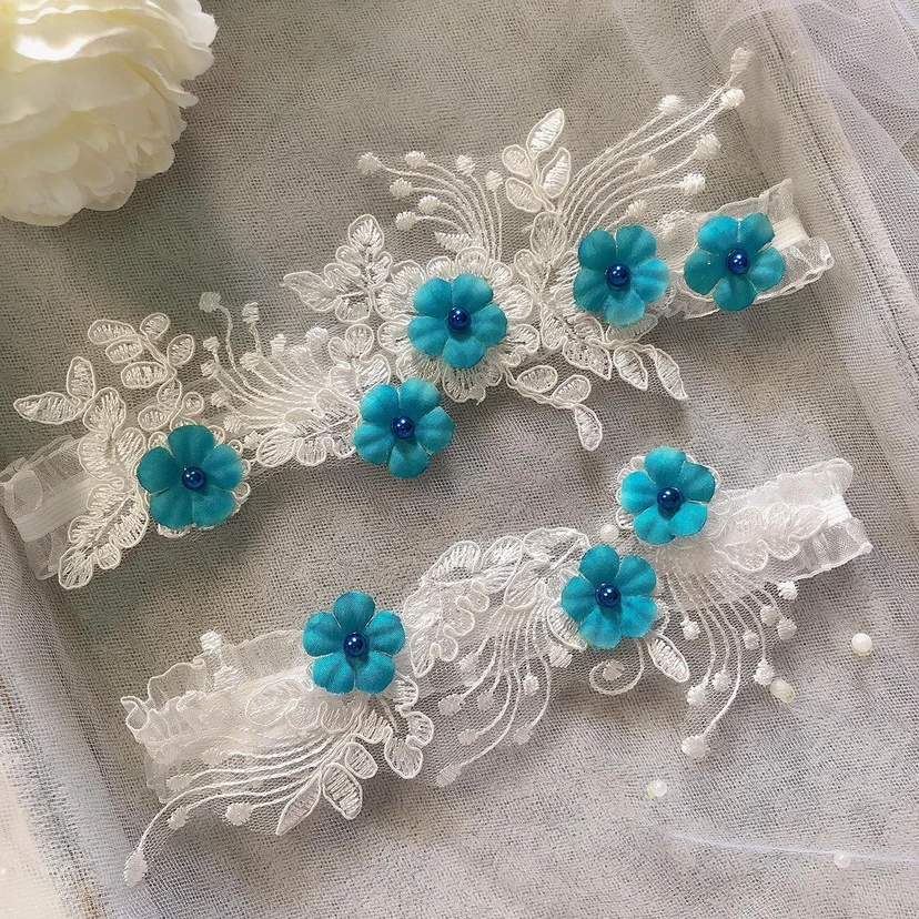 Elegant Flower Double Bridal Garters view 4