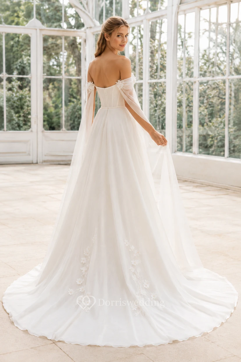 Robe de mariée trapèze en organza ivoire à épaules dénudées view 2
