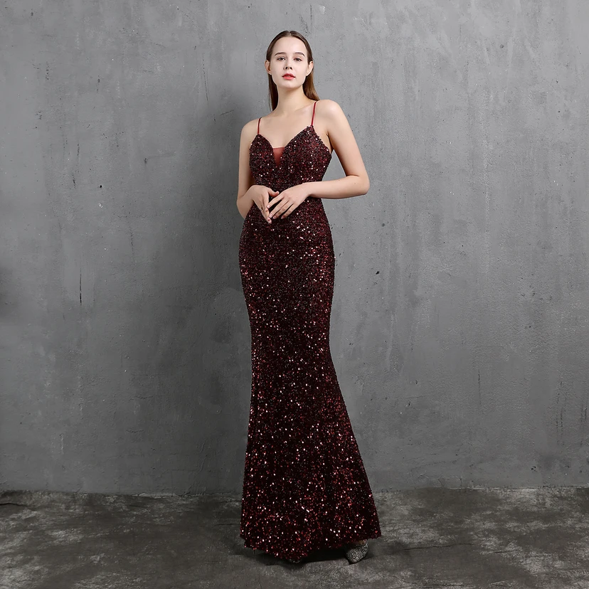 Vestido de fiesta de noche elegante y ajustado con lentejuelas coloridas de Heavy Craft para celebridades. view 41