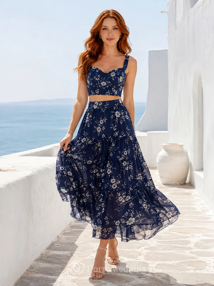 Vestido de dos piezas azul marino oscuro con estampado floral, sin mangas, de gasa, largo hasta la rodilla, ideal para invitadas a un jardín.