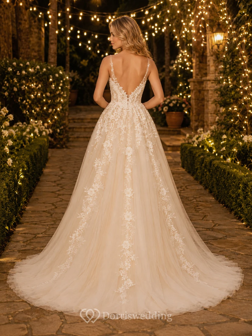 Brautkleid mit Champagner-Blumenapplikationen, Tüll und Lichterketten view 2