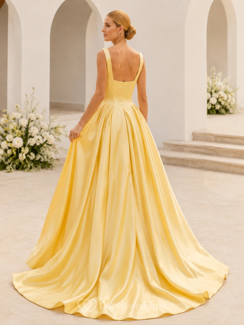 Vestido de novia de satén color amarillo narciso con escote cuadrado y cintura baja, estilo princesa, para capilla. view 2