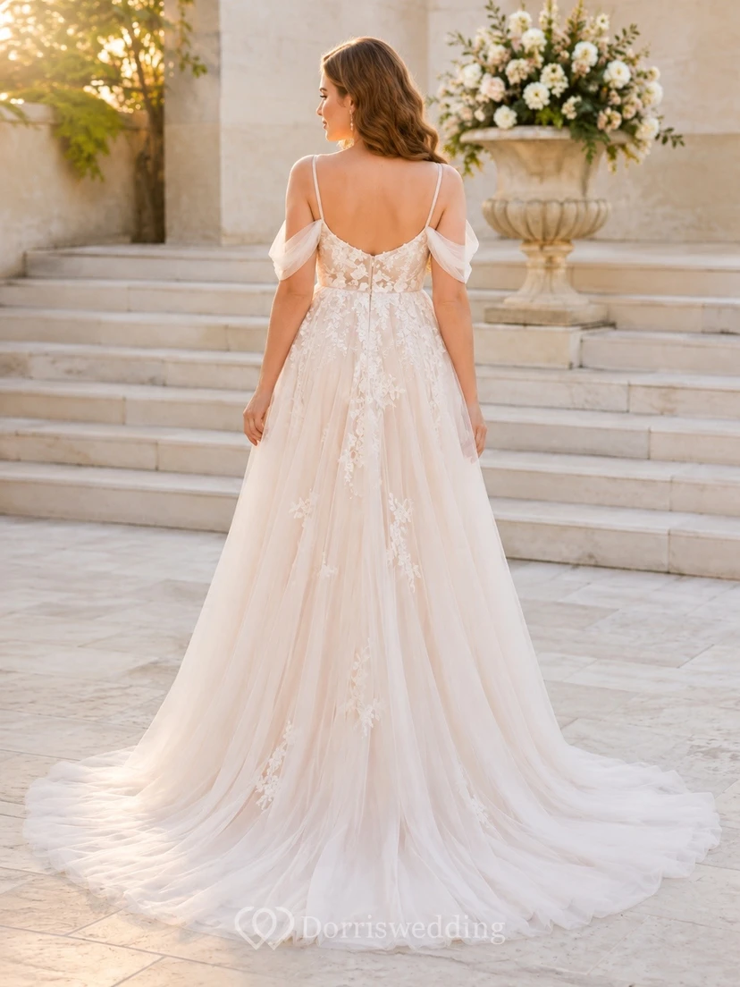Vestido de novia premamá rosa rubor con hombros descubiertos y apliques florales view 2