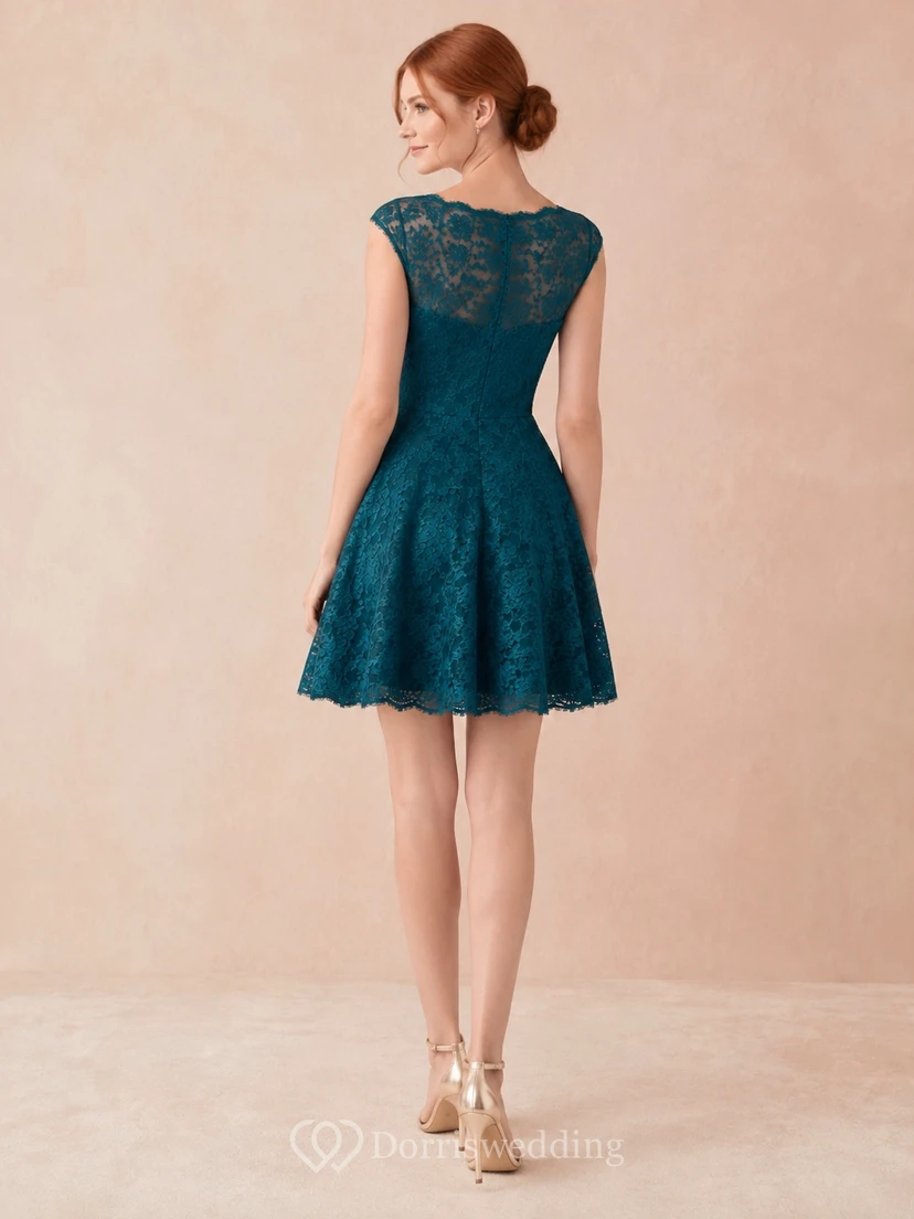 Dunkelgrünes Cocktailkleid aus Spitze mit bedecktem Rücken und transparentem Oberteil view 2