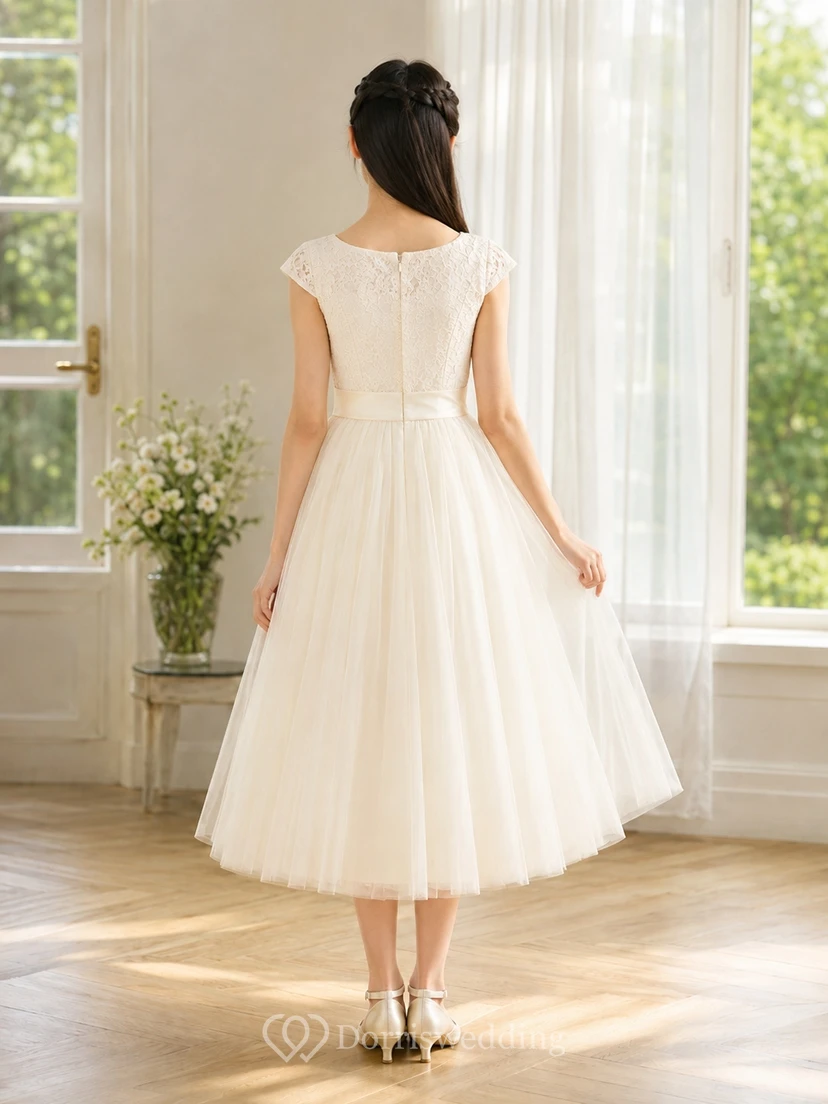 Junior-Brautjungfernkleid, A-Linie, Teelänge, Schmuckstein, kurze Ärmel, Spitze, romantisch view 2