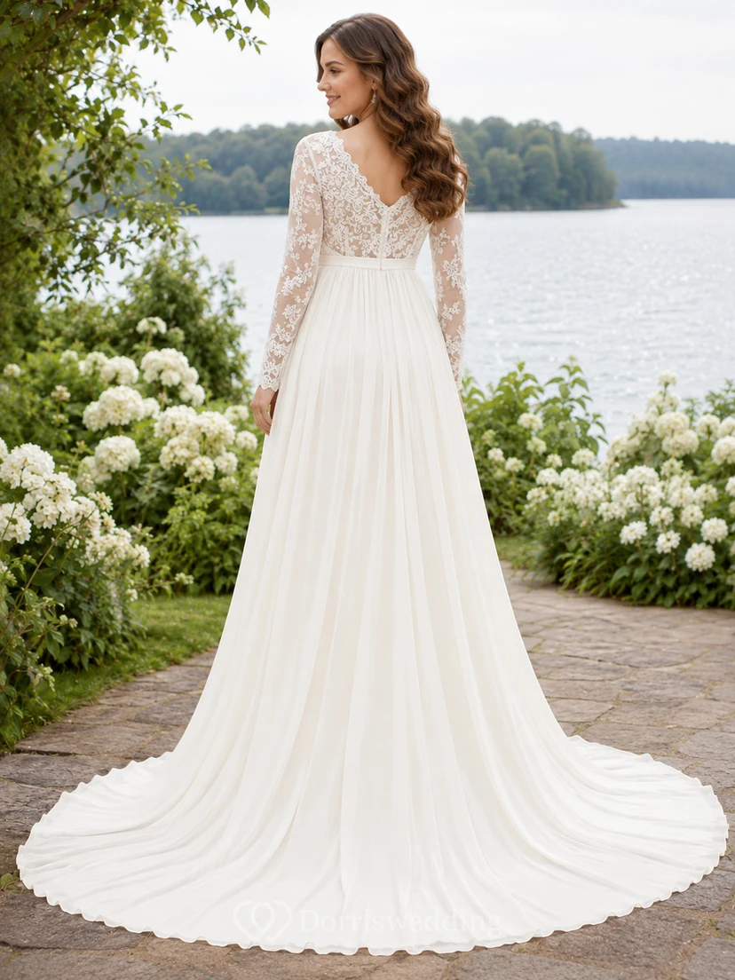 Vestido de novia premamá con escote en V y mangas largas de encaje para bodas junto al lago view 2