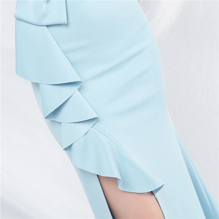 Brautjungfern-Empfangsdinner: Schulterfreies, trägerloses, langes Abendkleid view 9