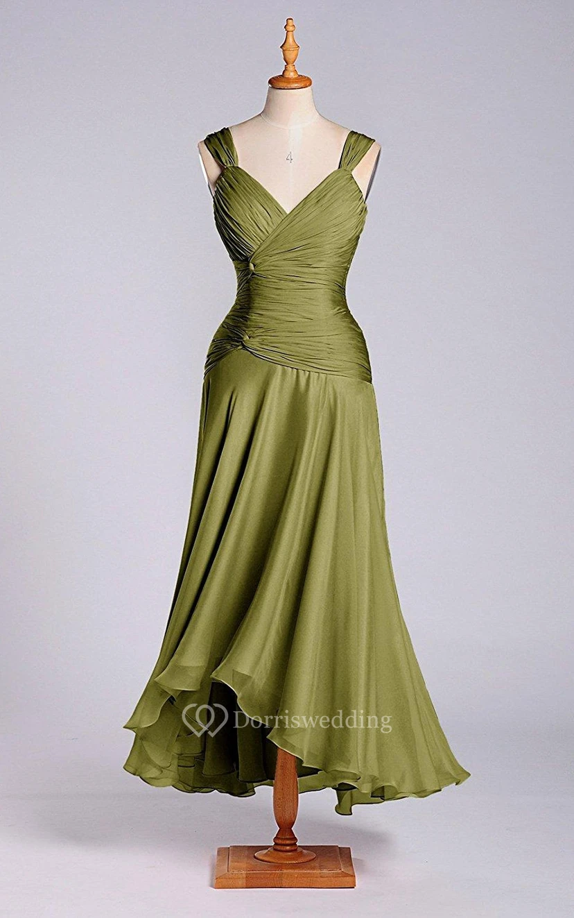 Ärmelloses Chiffonkleid mit V-Ausschnitt und Teelänge view 3