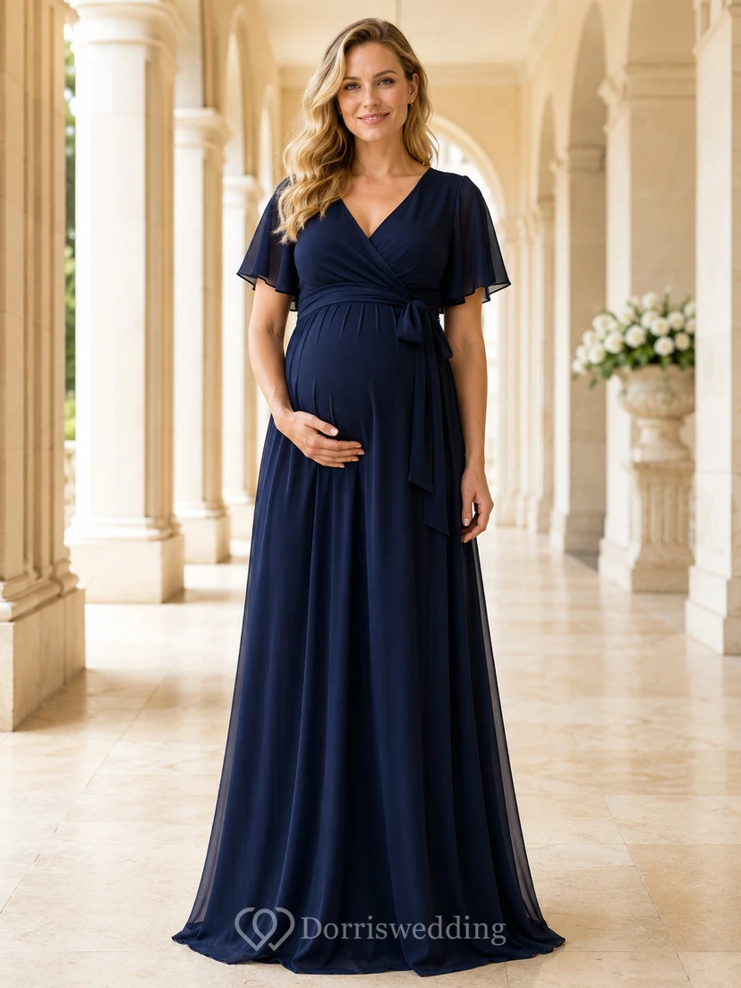 Vestido de maternidad de gasa azul marino oscuro con escote en V y mangas con volantes, estilo imperio, ideal para invitadas.