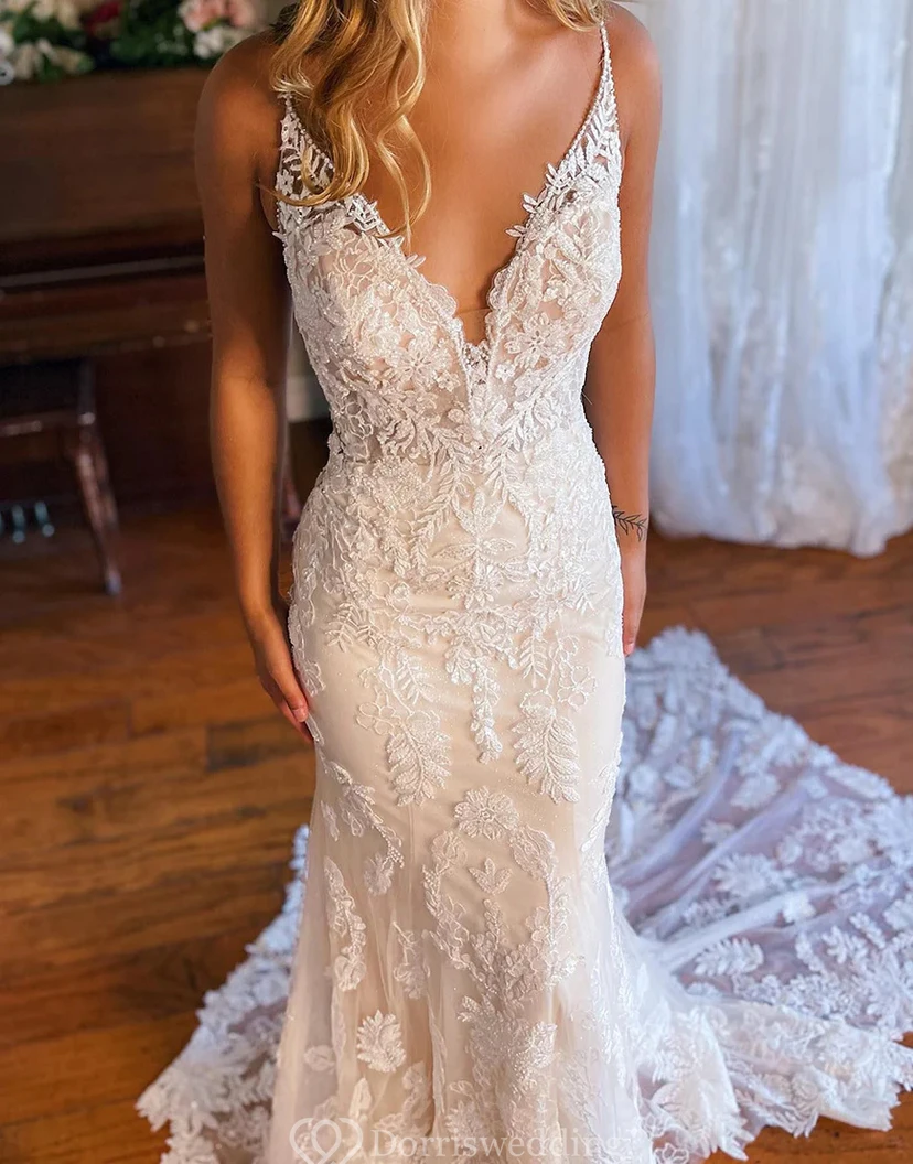 Enchanting Plunging Lace Mermaid Wedding Dress view 2